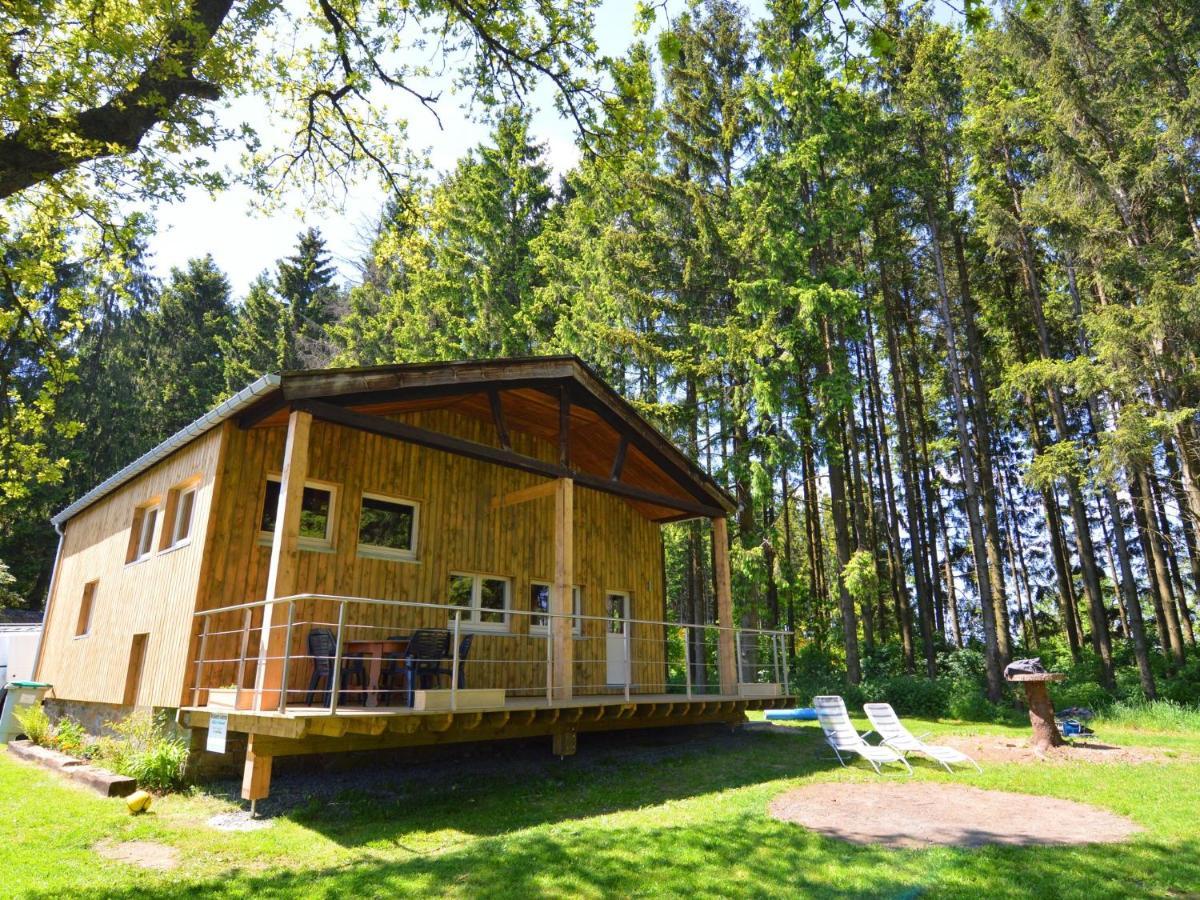 Welcoming Cottage In Hatrival With Terrace Saint-Hubert Exterior photo