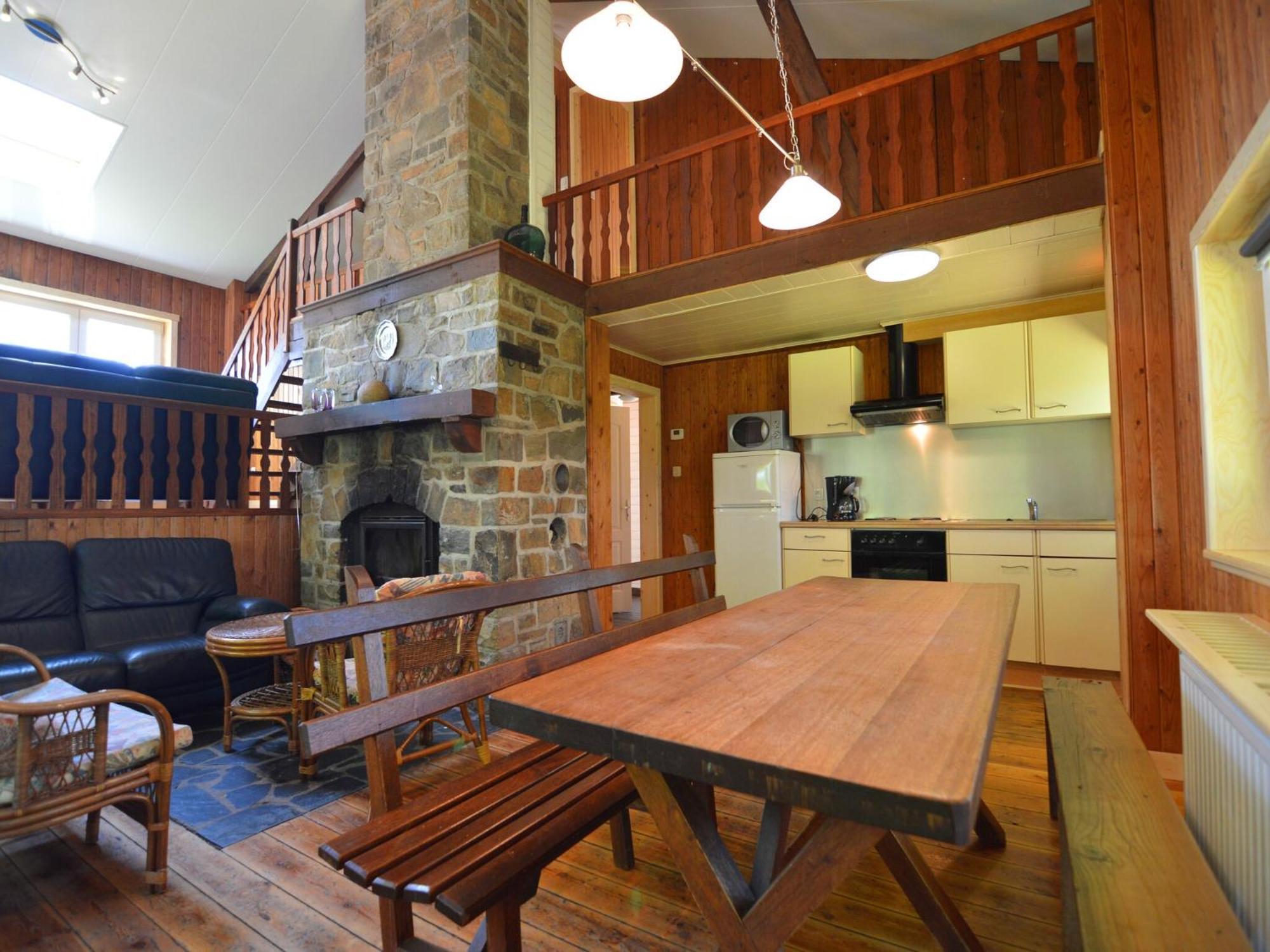 Welcoming Cottage In Hatrival With Terrace Saint-Hubert Exterior photo